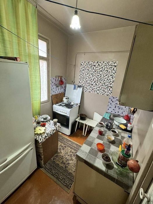 Квартира сотилади