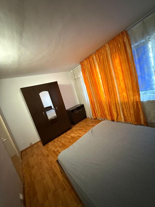 Vand apartament 2 camere Lapus zona Mall Electroputere