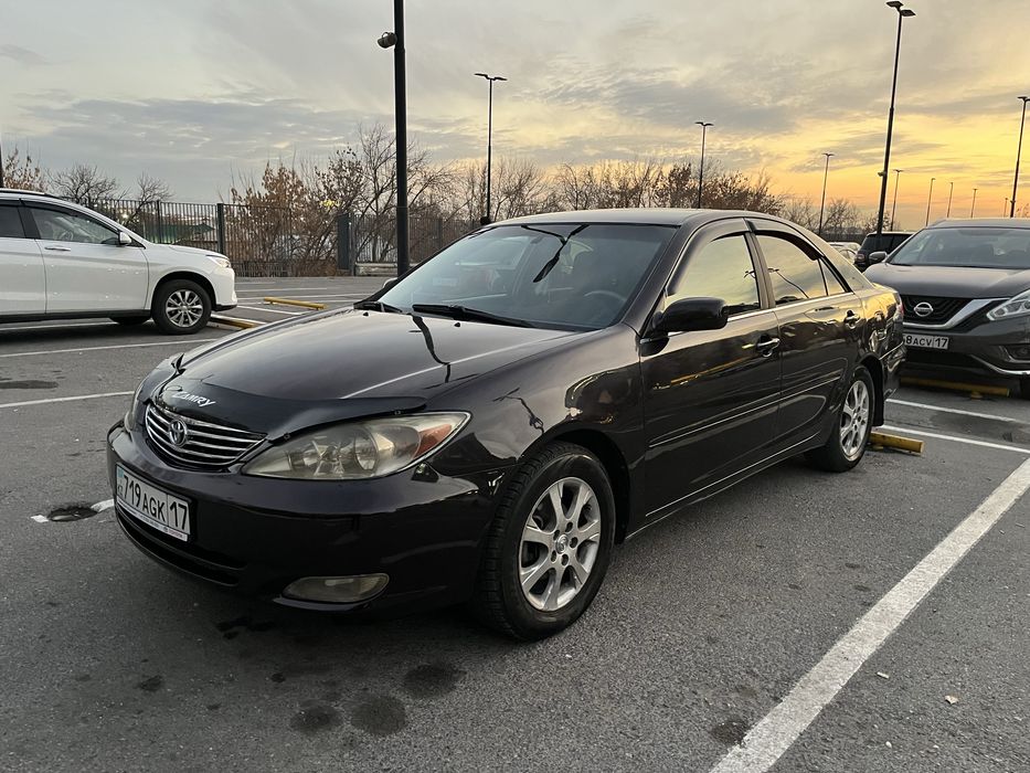 Продам toyota camry