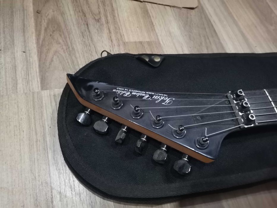 Продавам     ел китара