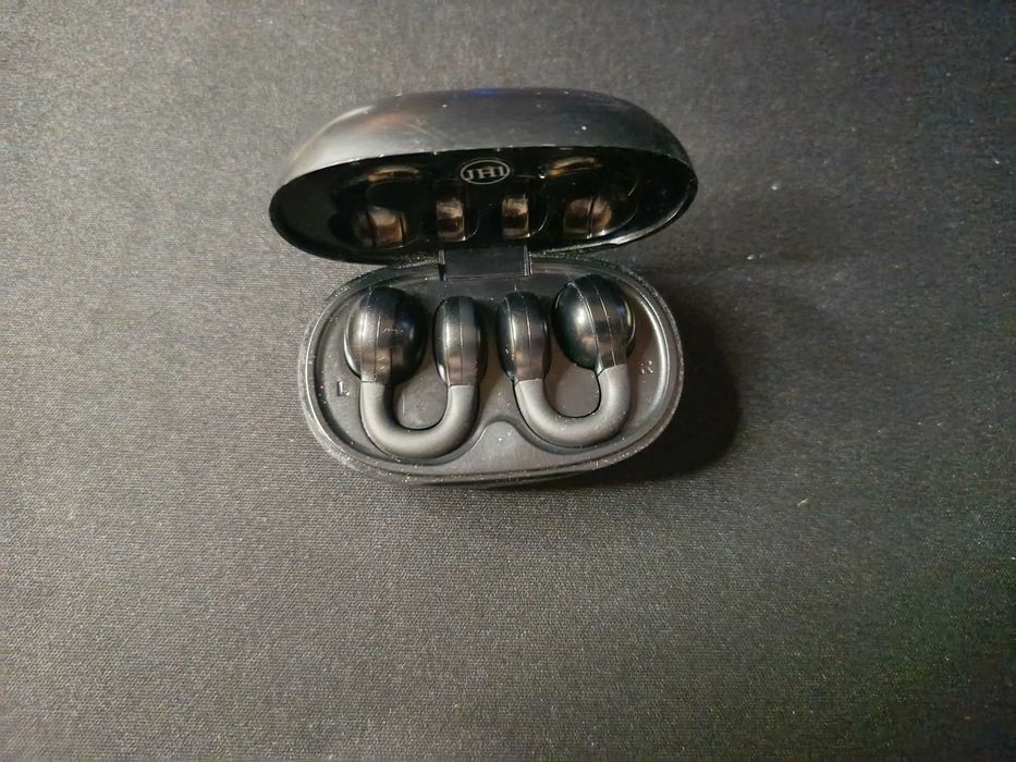 Безжични слушалки TWS EARBUDS