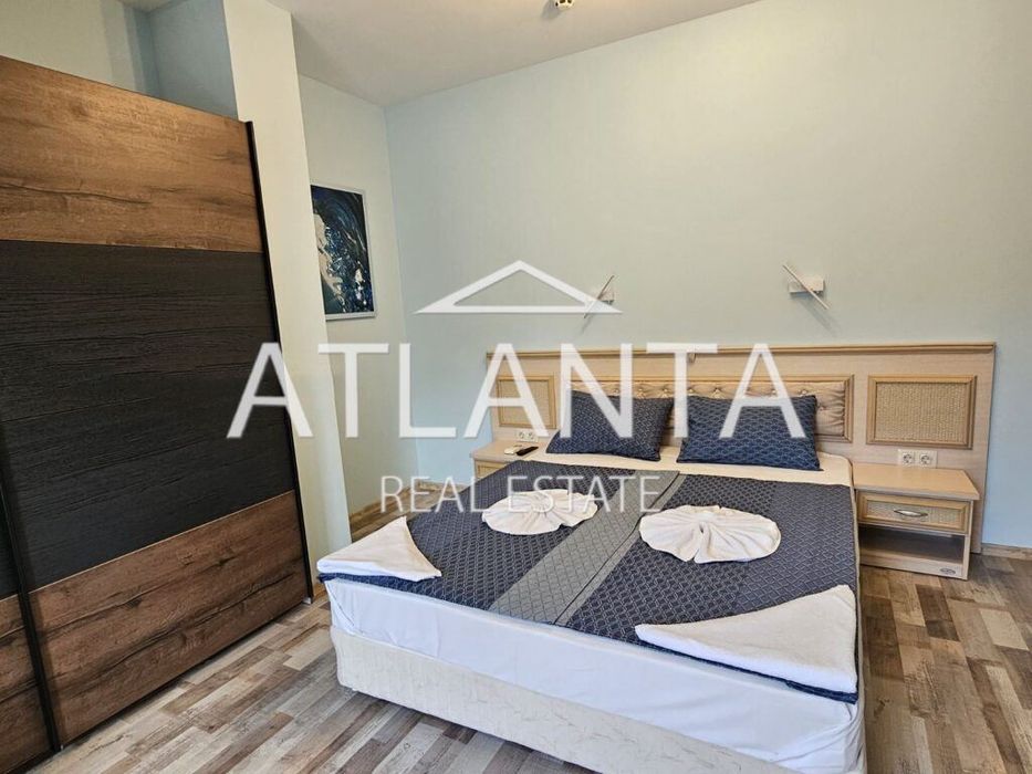 Продава се Тристаен апартамент в к.к. Златни пясъци - 100 кв.м за 1850 €/кв.м - Снимка #9