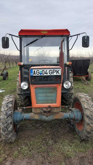 Tractor Universal U445 DTC