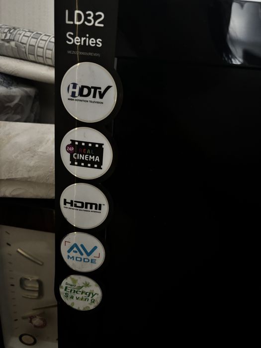 Продам телевизор