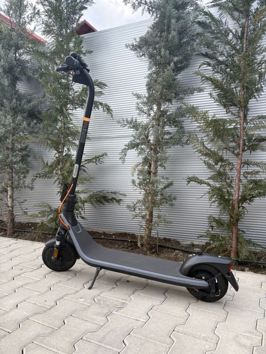 Trotineta electrică ninebot