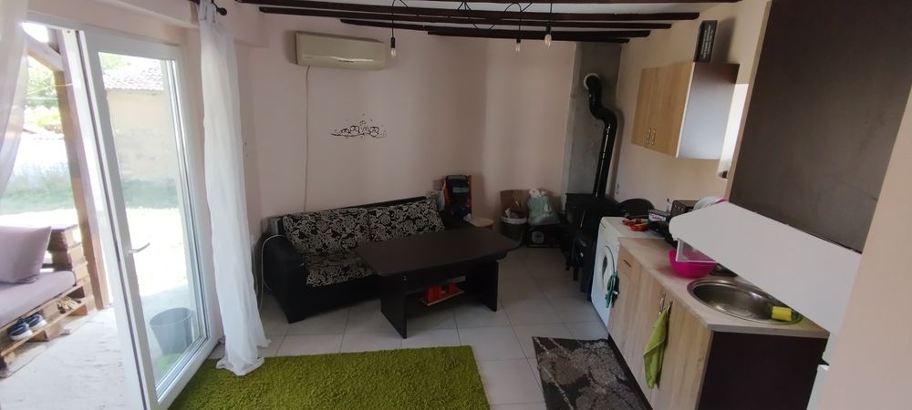 Продава се Къща в с. Кошарево, Област Перник - 60 кв.м за 1050 €/кв.м - Снимка #8