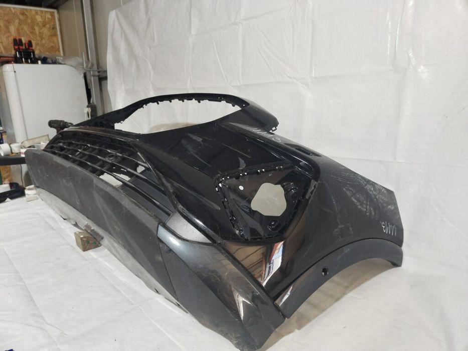 Bara fata Audi Q4 E-Tron, 2022, 2023, 2024, 2025, 2026.
