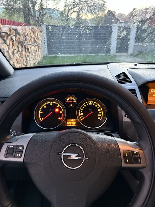 Opel Zafira 1.9 CDTI