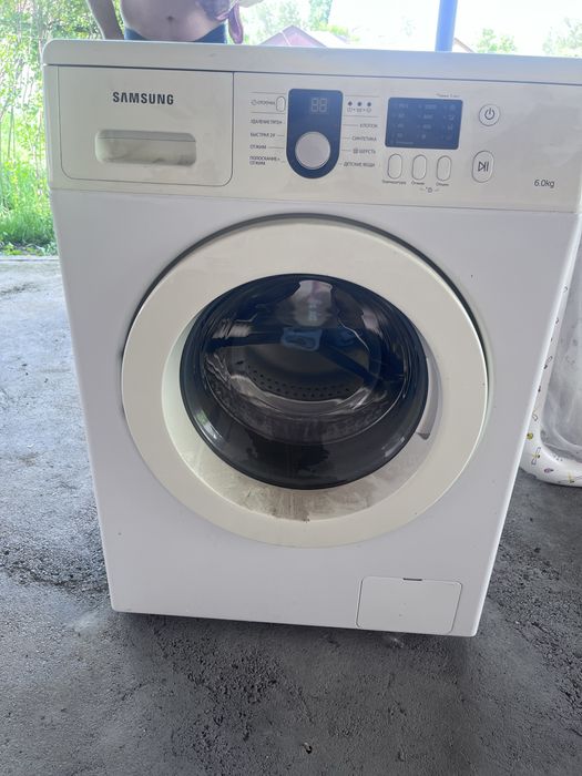 Продам стиральную машину самсунг