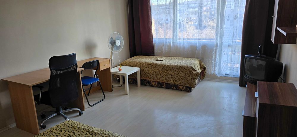 Дава се под наем Едностаен апартамент в София, Толстой - 42 кв.м за 382.5 € - Снимка #2