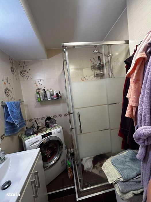 0% COMISION PENTRU CUMPARATOR - Apartament 3 camere, Etaj 2, 63 mp uti