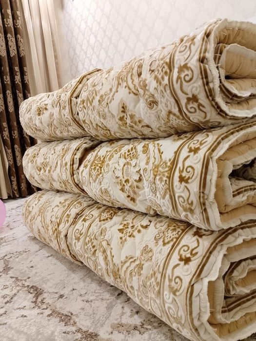 Koʻrpa koʻrpacha matras yostiq