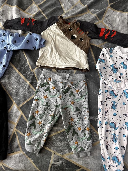 Бебешки дрехи 6-9м. за момче