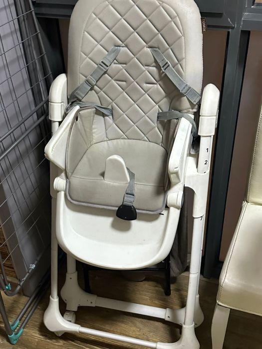 Детское сиденье для питание