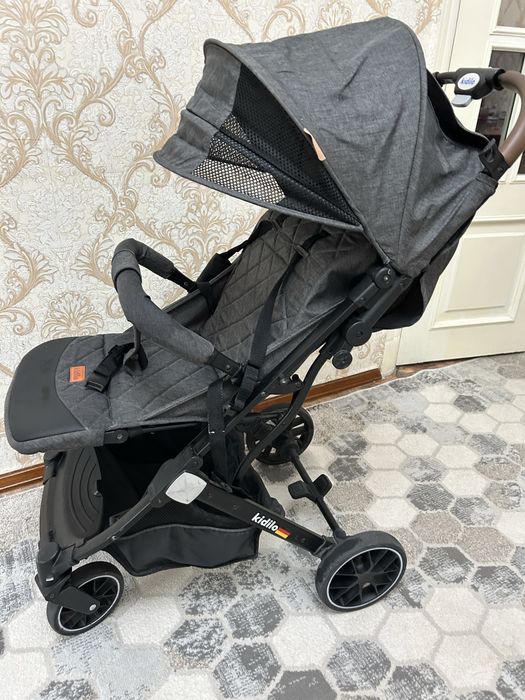 Прогулочная коляска kidilo
