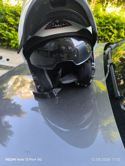 Каска за мотор SMK Helmets  номер L