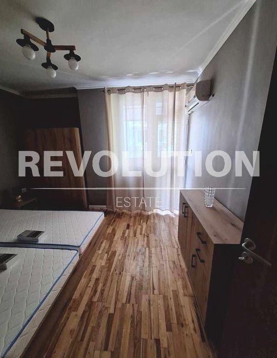 Дава се под наем Двустаен апартамент в Варна, Лятно кино Тракия - 55 кв.м за 700 € - Снимка #1