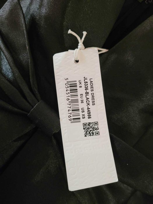 Rochie neagra de ocazie