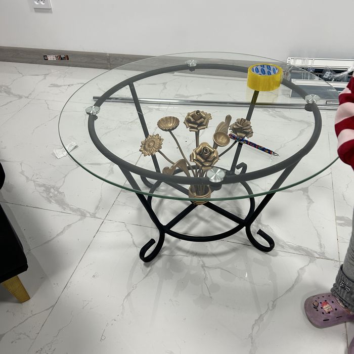 Журнальный столик