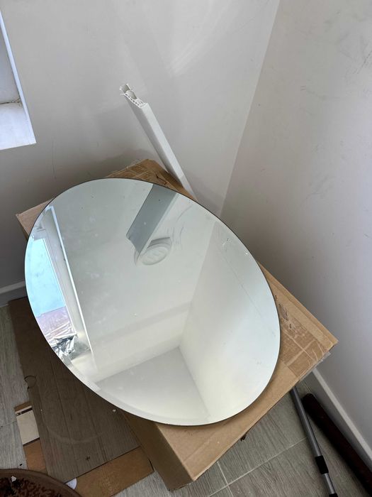 продам зеркало настенное