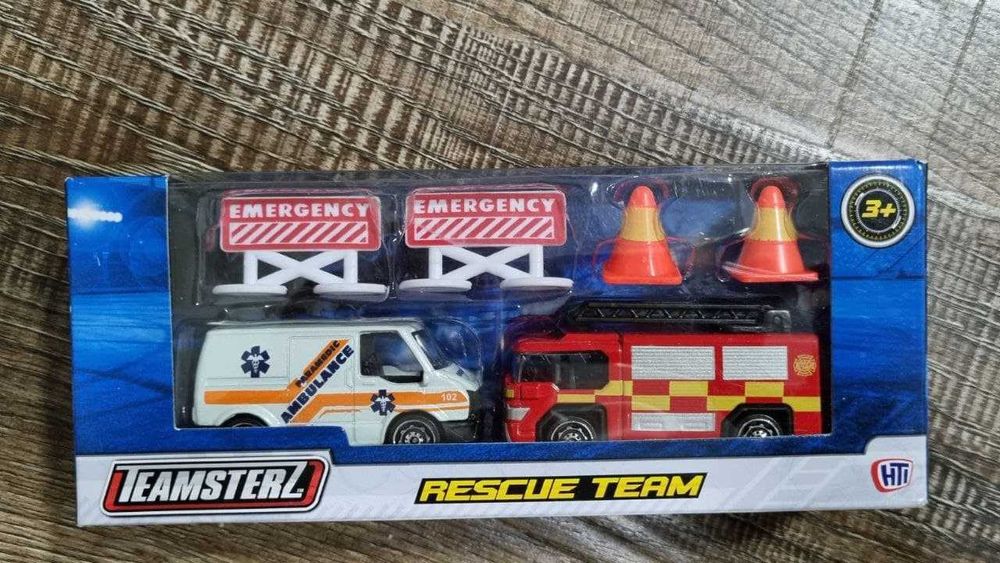 Металлические машинки от teamsterz. Цена за 1 набор в коробке.