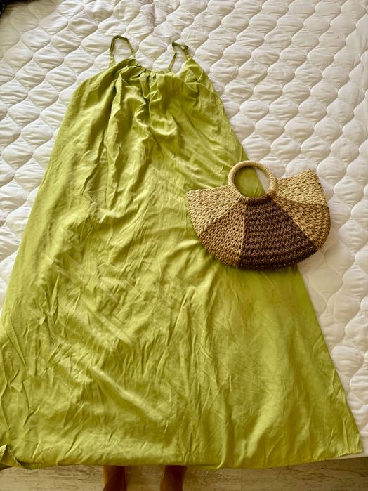 Женская одежда платье