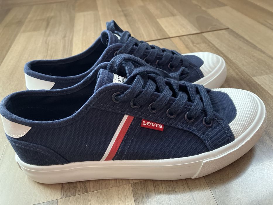 Кецове Levis 36