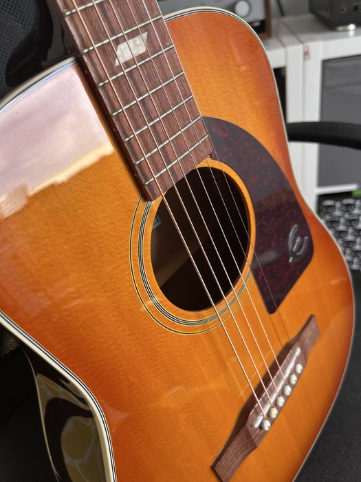 Chitara Epiphone Lil’ Tex Travel ideala pt incepatori/copii