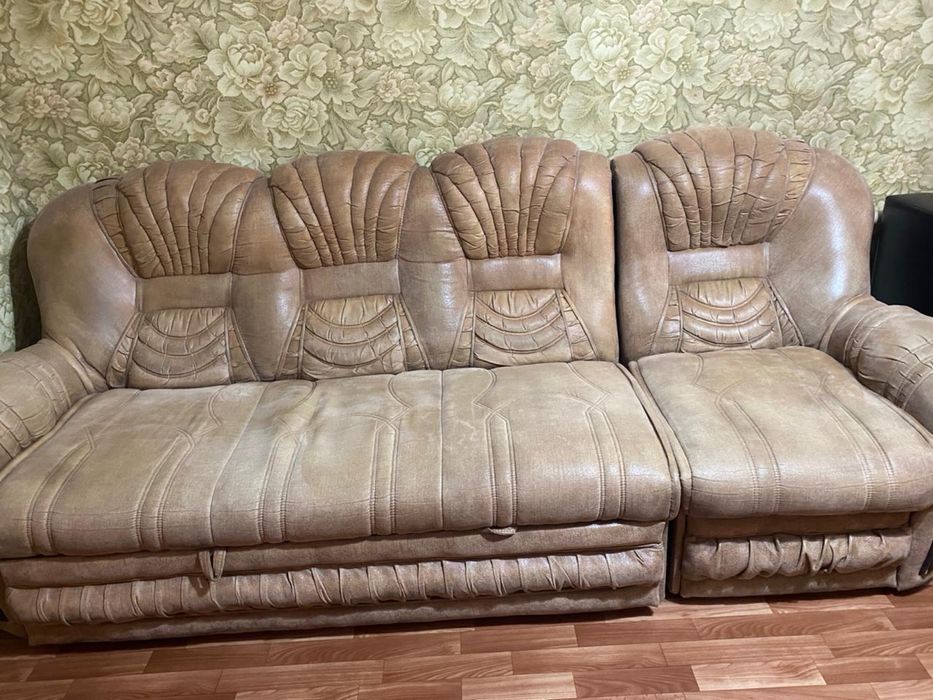 Диван и кресло !