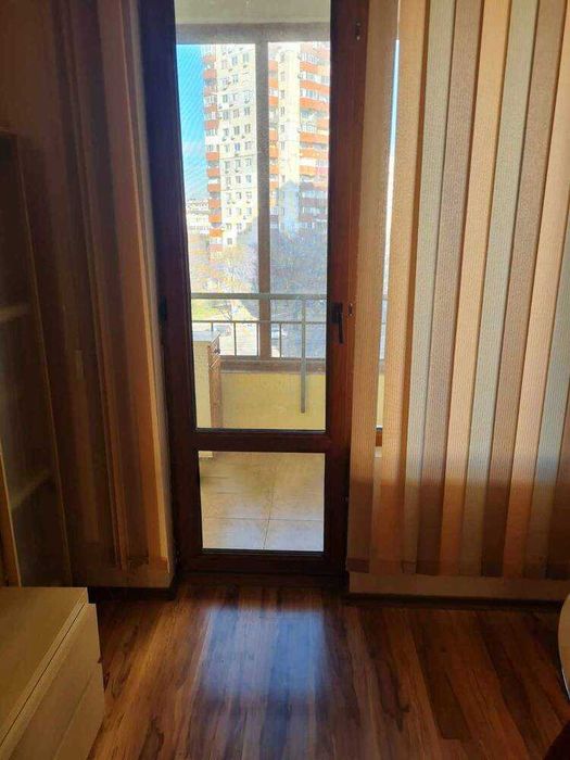 Дава се под наем Двустаен апартамент в Бургас, Братя Миладинови - 75 кв.м за 408 € - Снимка #4