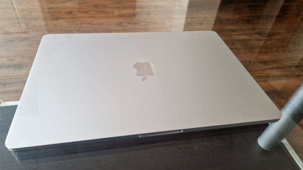 Apple MacBook Air 15 (M4, 2025) – 16GB RAM / 512GB SSD