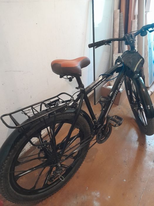 Продам спортивный велосипед,