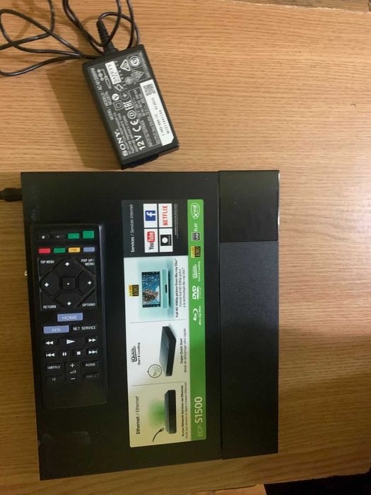 Vând Blu-Ray, DVD, CD, player Smart SONY BDP-S1500