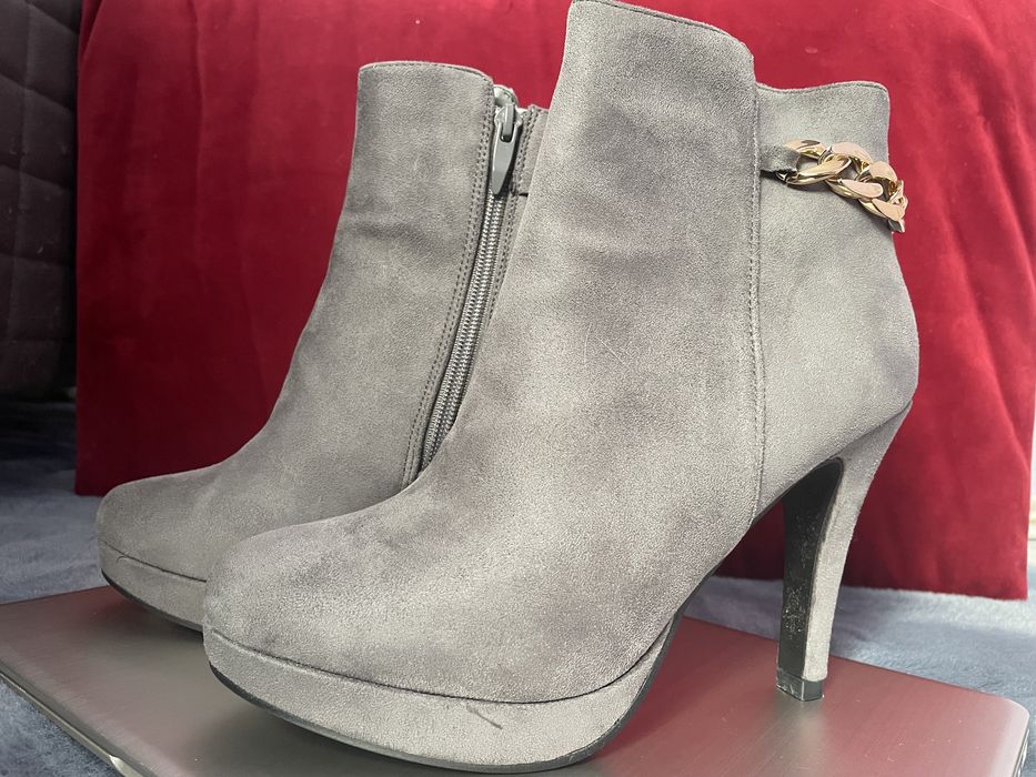 Ghete dama marimea 38