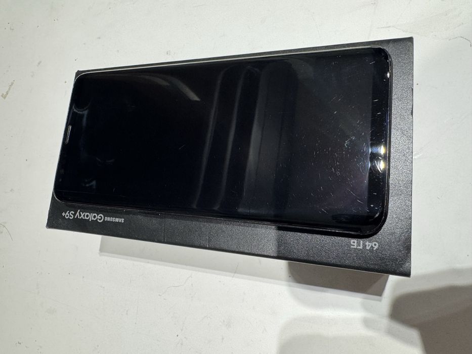 Samsung s9+ 6/64