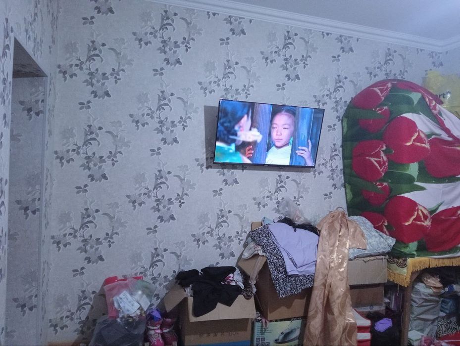 Келесда Уй сотилади 
Генералда
Котта Йулдан
700, Метр Кирганда
2, Соти