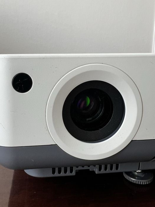 Проектор Sanyo PLC XW55G