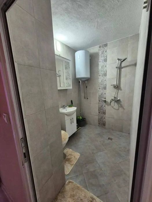 Дава се под наем Двустаен апартамент в Кюстендил, Герена - 72 кв.м за 248.88 € - Снимка #4