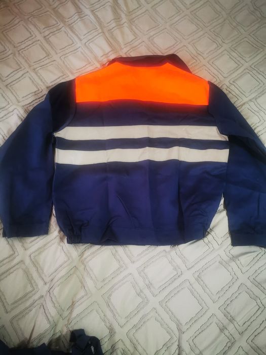 Работен гащеризон номер 52