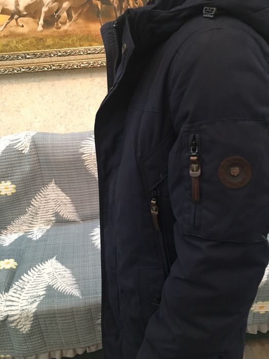 Продам куртку