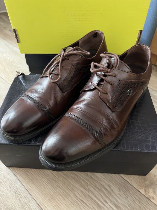 Продам туфли ETOR