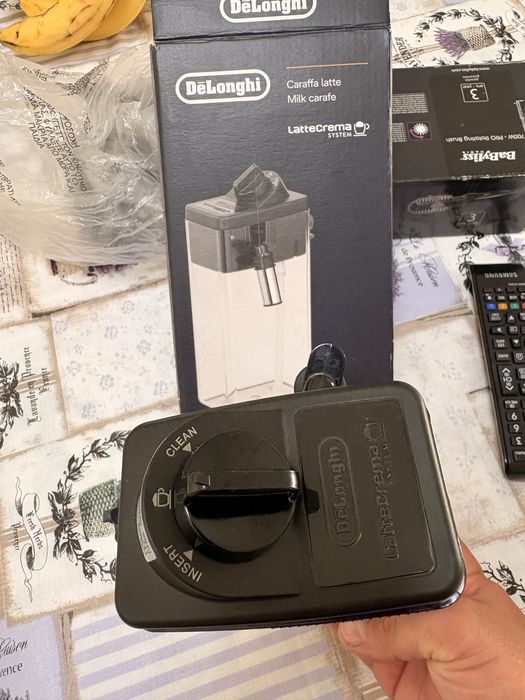 carafa pt lapte Delonghi