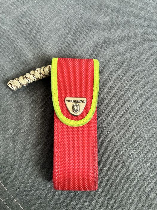 Нож Victorinox Rescue Tool