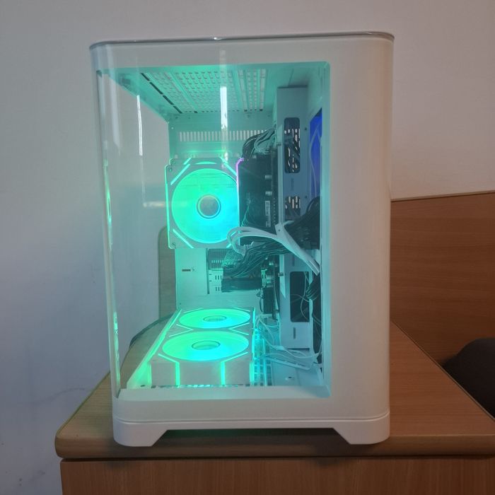 Pc gaming RTX 5050 (sau ARC B580) I5 12400F