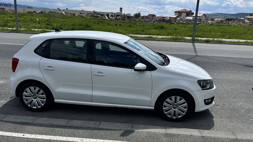 VOLKSWAGEN Polo 2010 — imagine 4