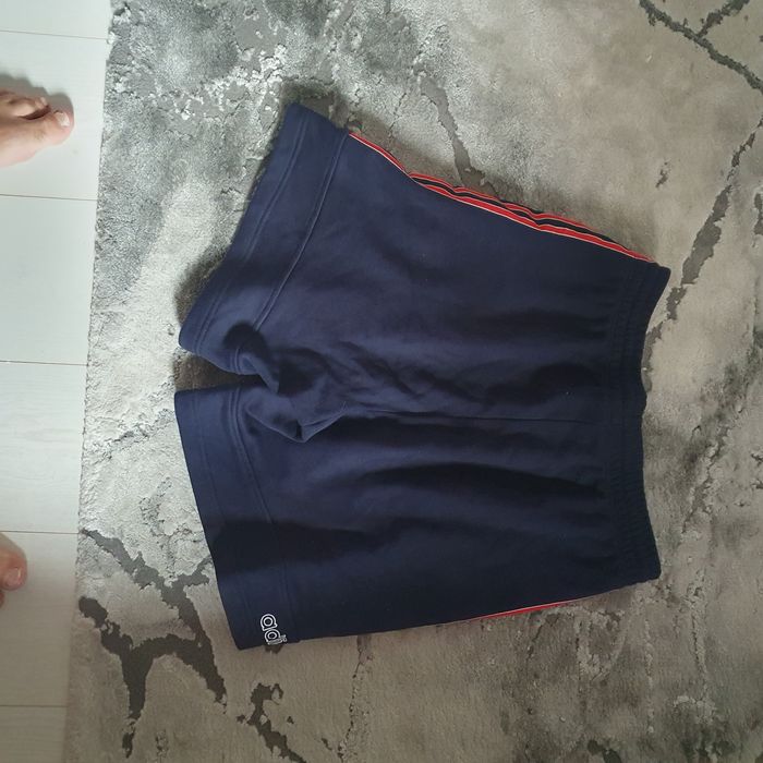 Pantaloni  scurti adidas