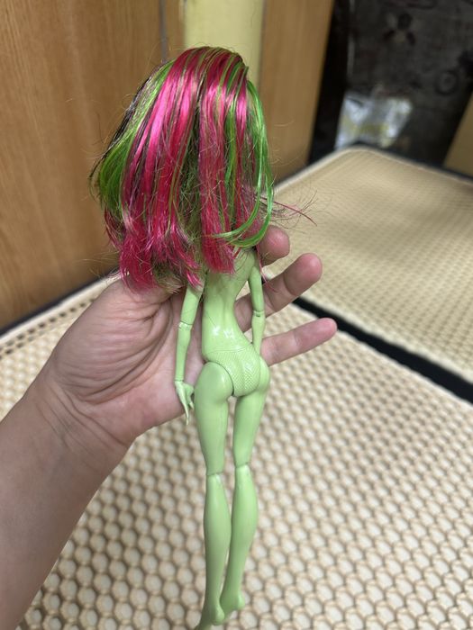 Продам куклу  монстр хай!