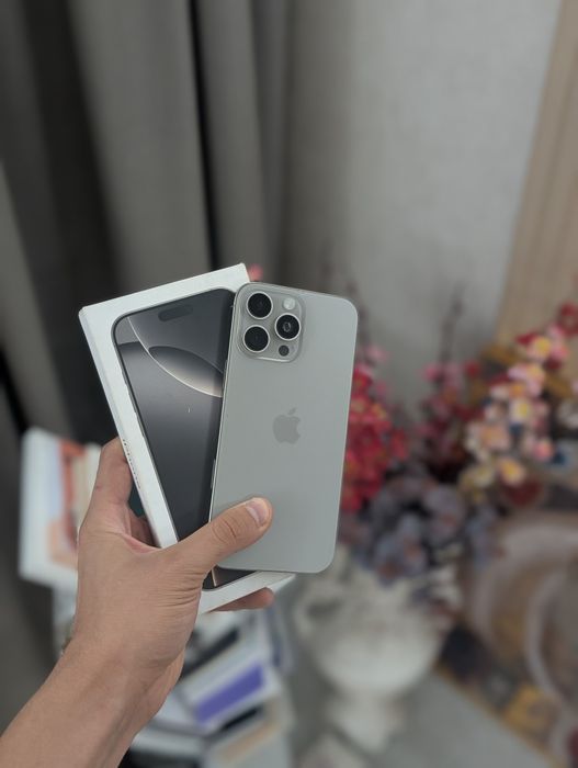 Iphone 16 Pro Max с дефектом
