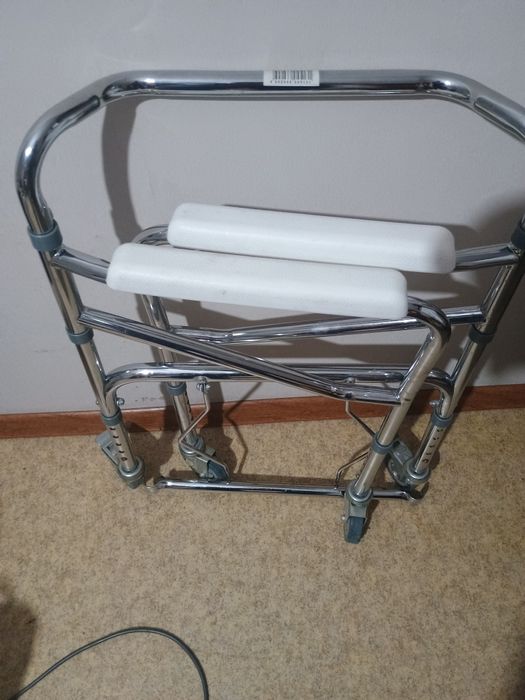 Продам биотуалет для неходячих людей