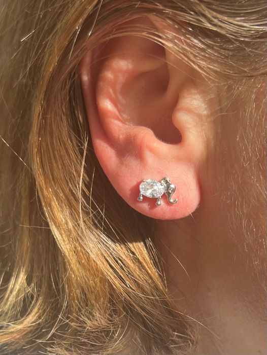 Сребърни обеци с бяла перла